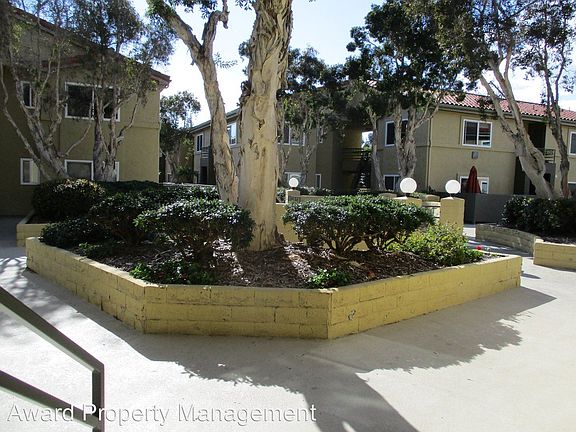 5th image of 7565 Charmant Dr Unit 415