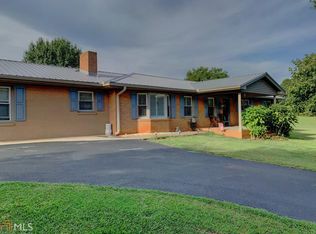 45 Whitsel Rd, Hull, GA 30646