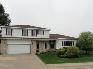 2426 Deaver Dr, Sidney, NE 69162