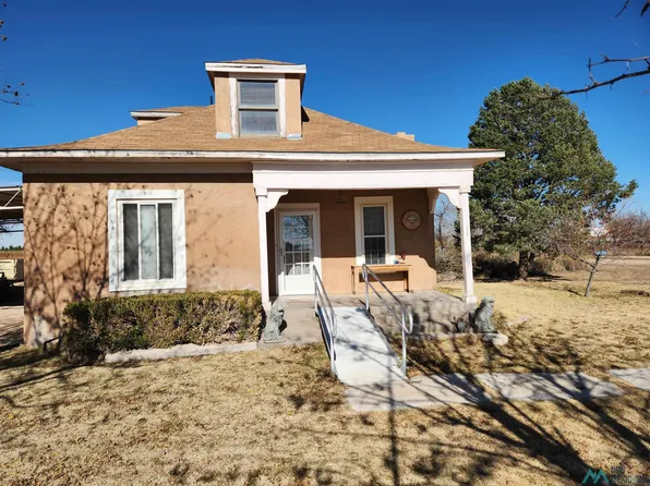 905 W Pine Lodge Rd, Roswell, NM 88201