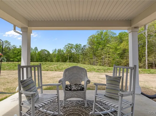 8106 W Danube Loop, New Kent, VA 23124