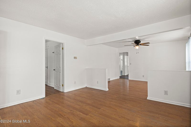 3rd image of 71 Osborne Road