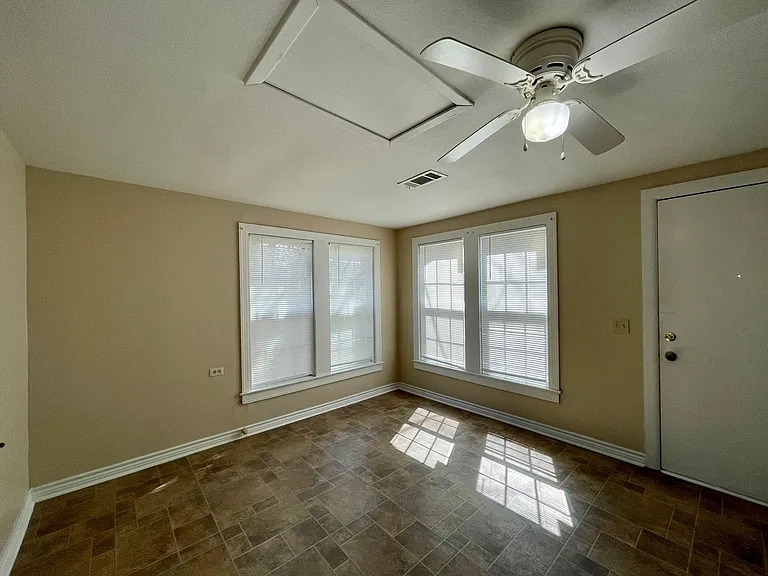 3309 Lay Ave — Photo 4