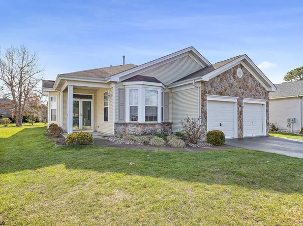 157 Brewster Dr, Galloway, NJ 08205