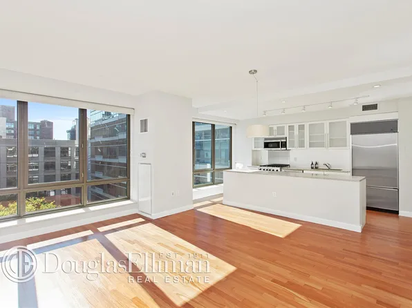 1 Morton Square image 1 of 6