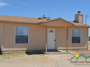 15521 High Campus Rd, Clint, TX 79928