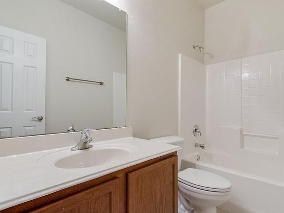 5th image of 10307 Holly Grove Dr