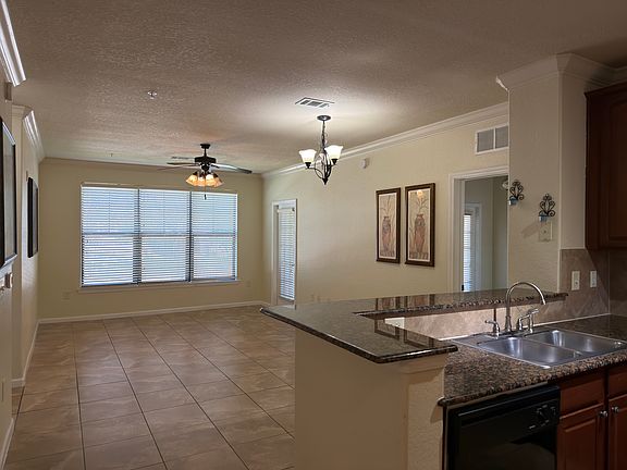 2nd image of 902 Charo Pkwy Unit 624