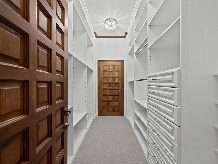 240 N Ocean Blvd — Photo 23