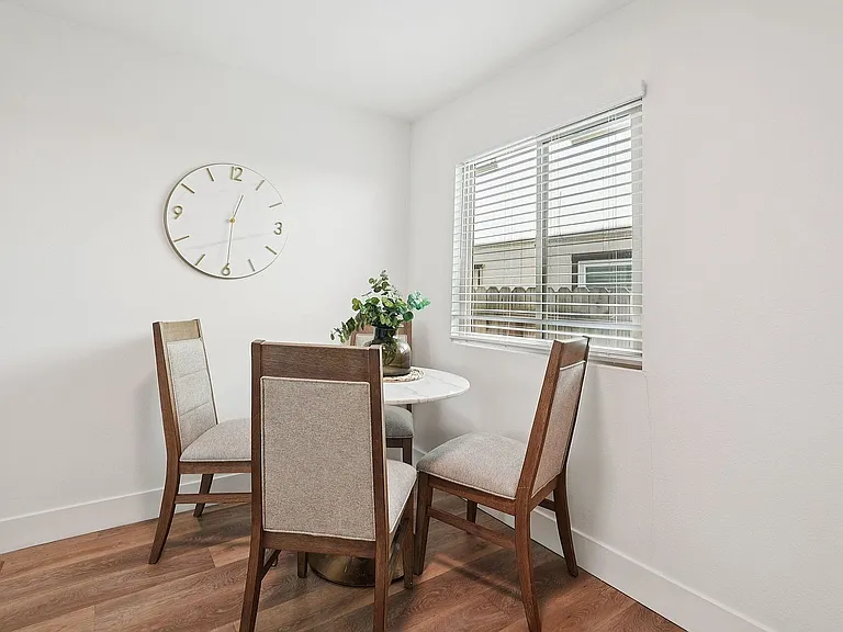 Midtown Haven Apartments — Photo 3