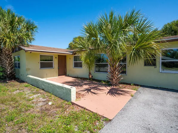 371 W 34th Street, Riviera Beach, FL 33404