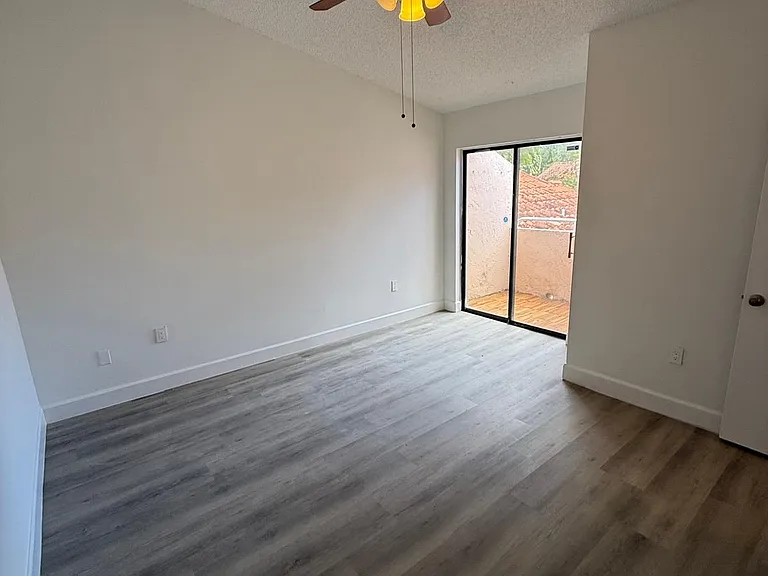 11830 SW 80th St #422 — Photo 15