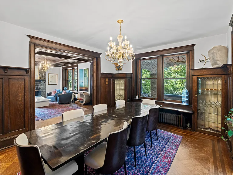 2329 Porter St NW — Photo 11
