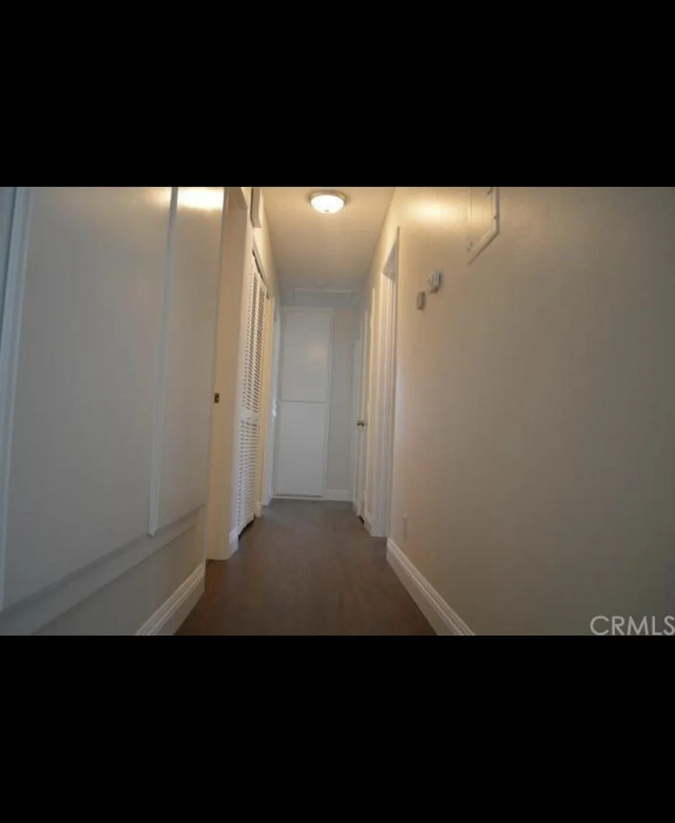 3 bed, 1027 sqft, $3,250 — Photo 4