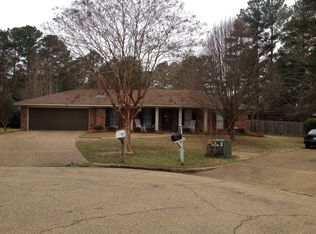 28 Cable Ct, Brandon, MS 39042