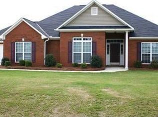 21 Ridgebrook Dr, Phenix City, AL 36869