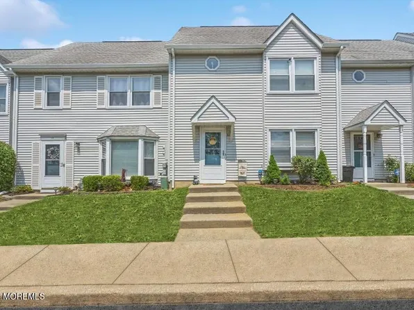 46 Shilling Way, Jackson, NJ 08527