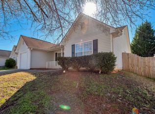 929 Maple Leaf Rdg, Jonesboro, GA 30238