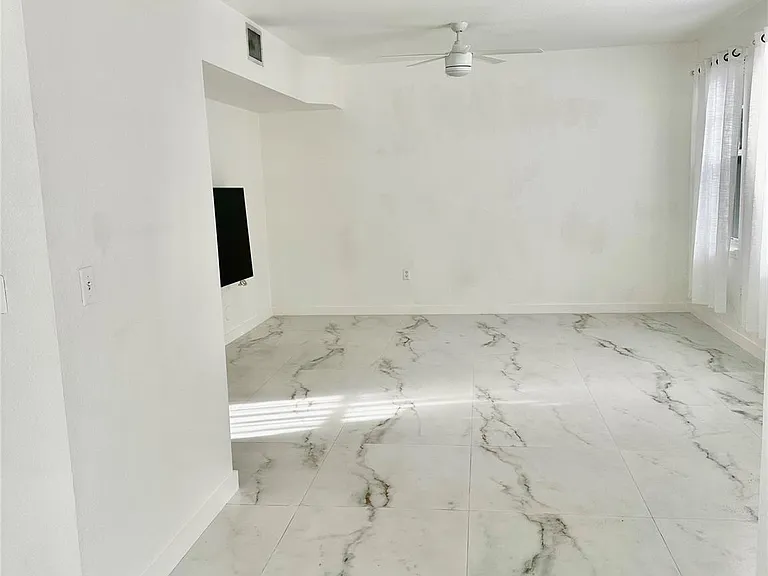 6500 W Sample Rd #6500 — Photo 6