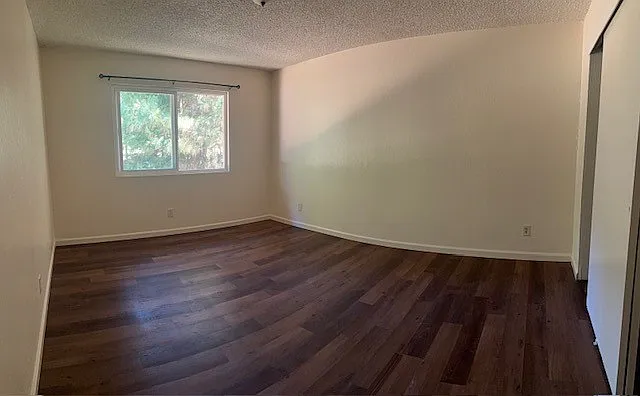 1532 Daphne Dr #B — Photo 6