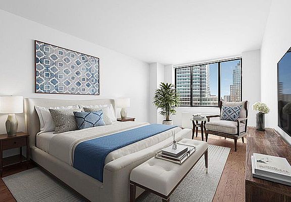 4th image of 450 N End Ave APT 24F