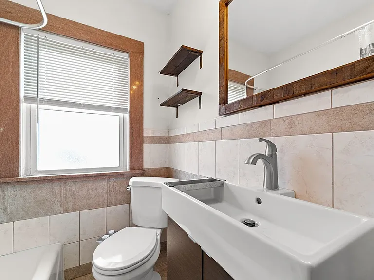 1422 Alameda Ave — Photo 11