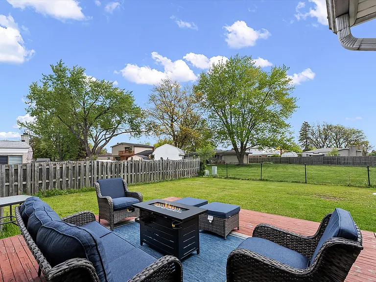 37010 Calka Dr — Photo 38