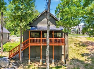 403 Crescent Dr, Greeneville, TN 37743