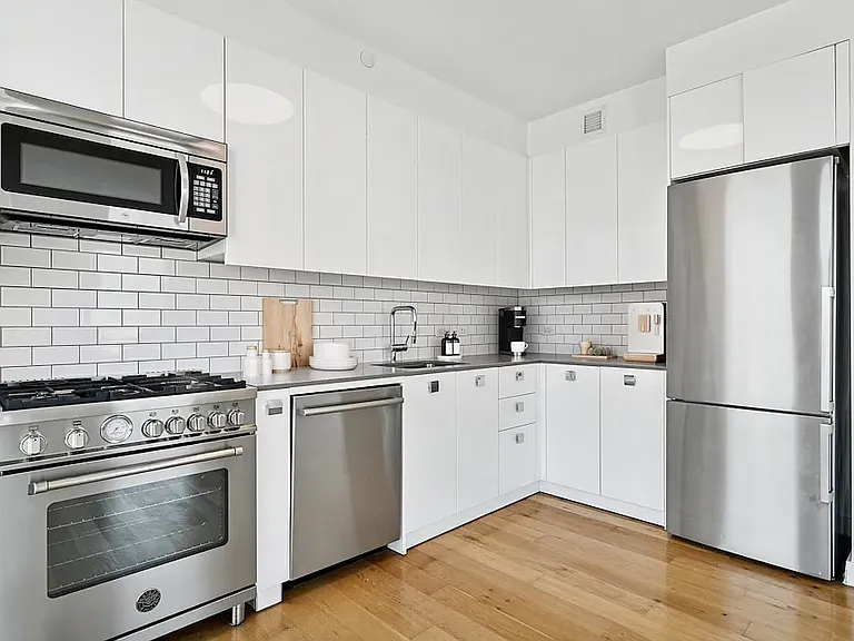 125 Delancey St #1705 — Photo 14