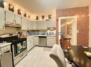 168 Hillside St #1A, Roxbury Crossing, MA 02120