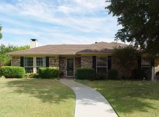 2300 Glen Forest Ln, Plano, TX 75023