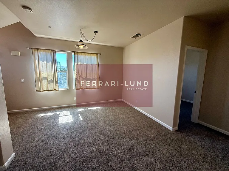 17000 Wedge Pkwy #121 — Photo 5