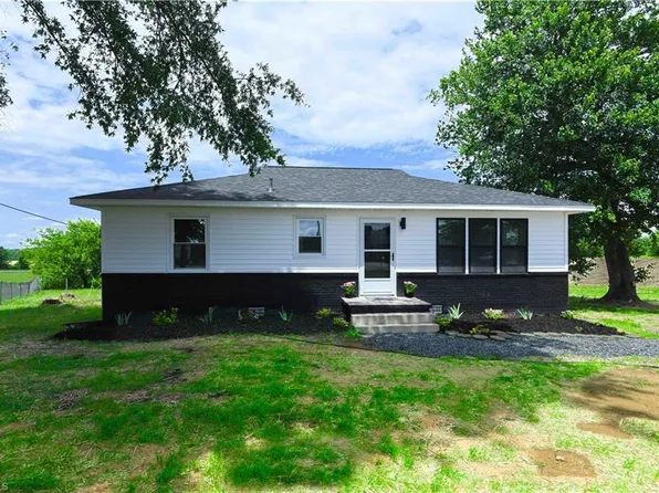 4815 Greenbrook Rd, Browns Summit, NC 27214