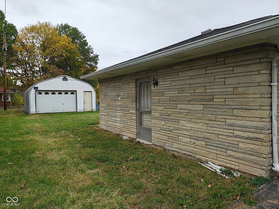 2nd image of 4325 E 42nd St
