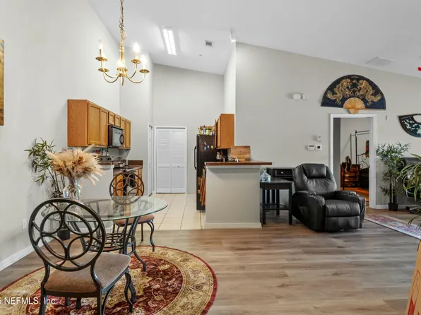 3671 KIRKPATRICK Circle #14, Jacksonville, FL 32210
