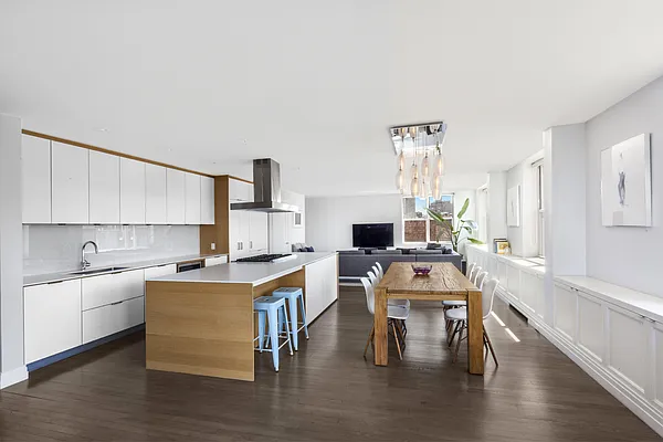 Rented by Compass | media 4