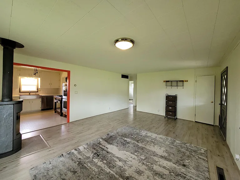 980 Wenzel Ln — Photo 26