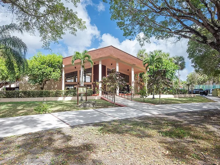 14601 N Kendall Dr #308K — Photo 21