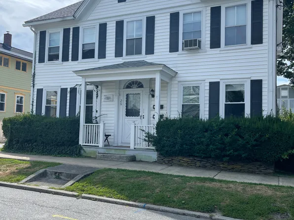 26 Burton St #2, Bristol, RI 02809