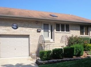 14451 Ridgeway Ave, Midlothian, IL 60445