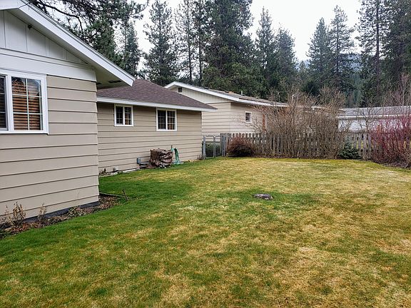 2nd image of 206 Woodland Dr