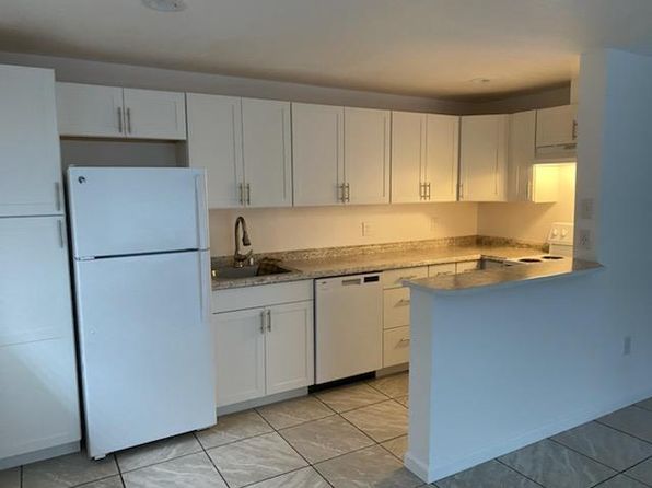 105 174th St E APT 1