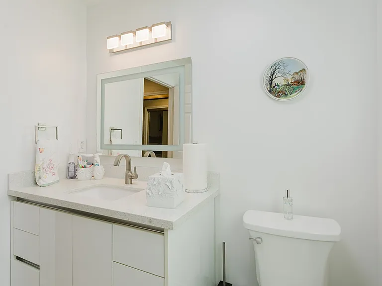 10619 Mather Ave — Photo 53