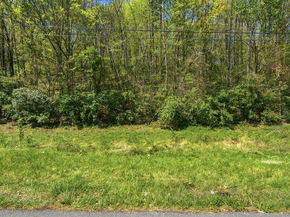 1st image of 791 High Point Ridge Rd