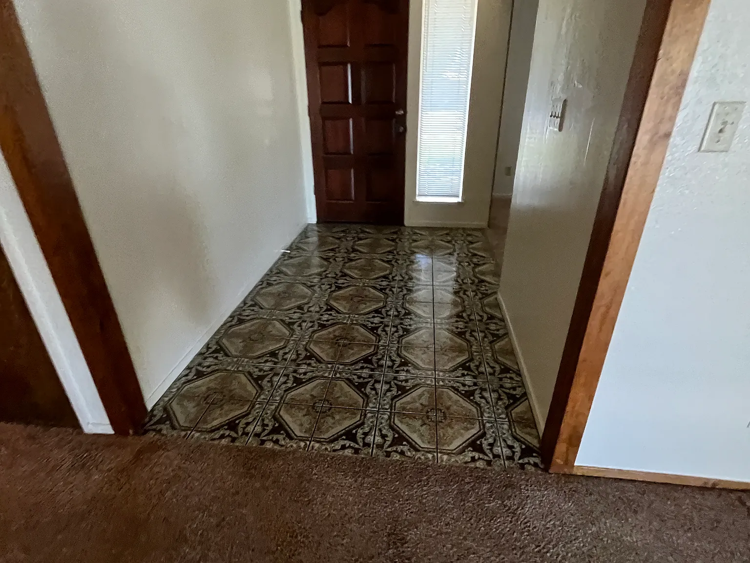 3 bed, 1762 sqft, $2,250 — Photo 3