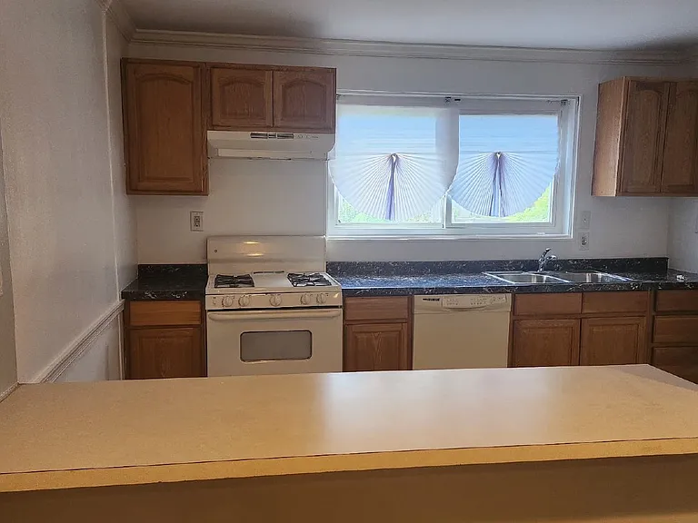 3914 28th Ave — Photo 15