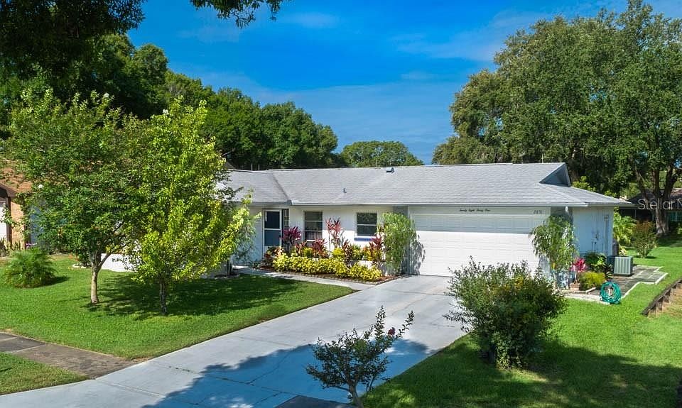 1st image of 2831 Thistle Ct E