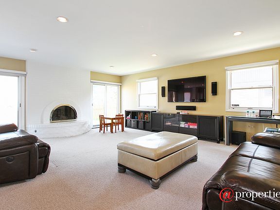 Family Room & Fireplace