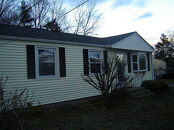 2nd image of 309 Easton Ave