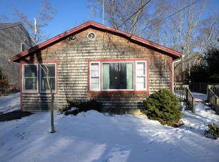 8 Pine Rd, East Sandwich, MA 02537